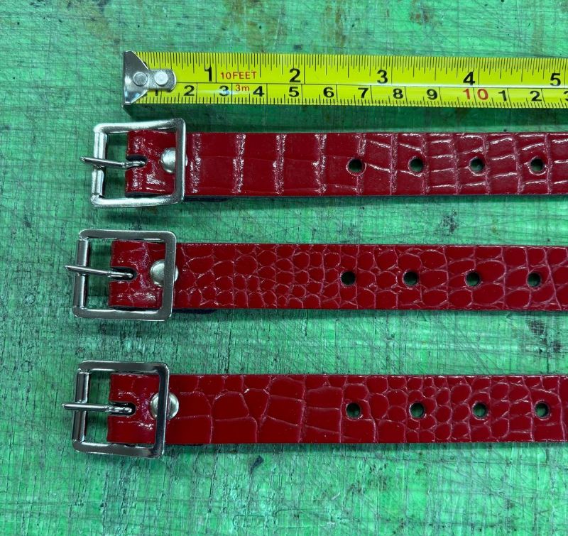 Studded Choker & Wrist Strap Set - Red Reptile Pattern